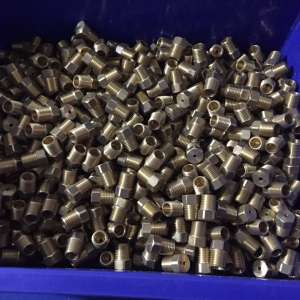 béc phun nón đầy